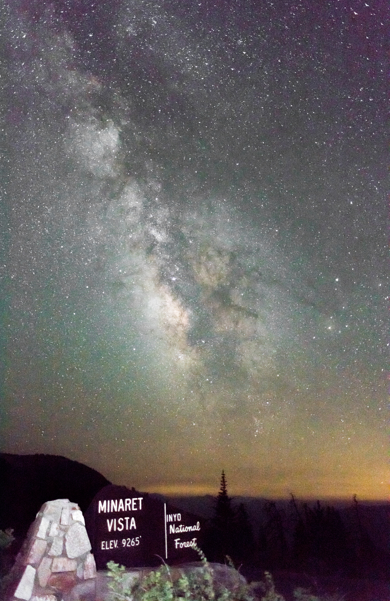 Nikon D810 + Nikon AF Nikkor 24mm F2.8D sample photo. Milky way from minaret vista photography