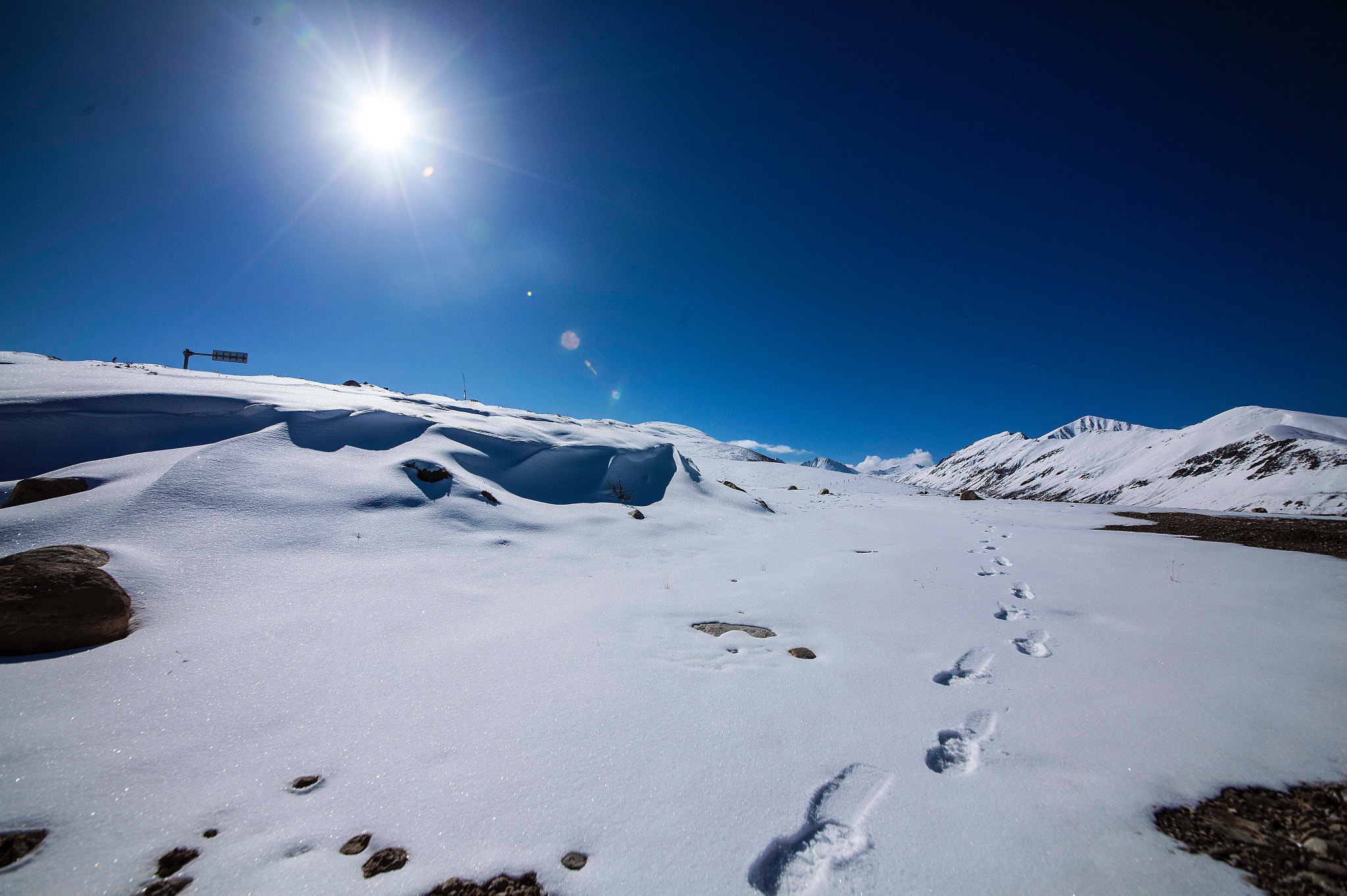 Canon EOS 5D Mark II + Sigma 12-24mm F4.5-5.6 II DG HSM sample photo. 痕迹 photography