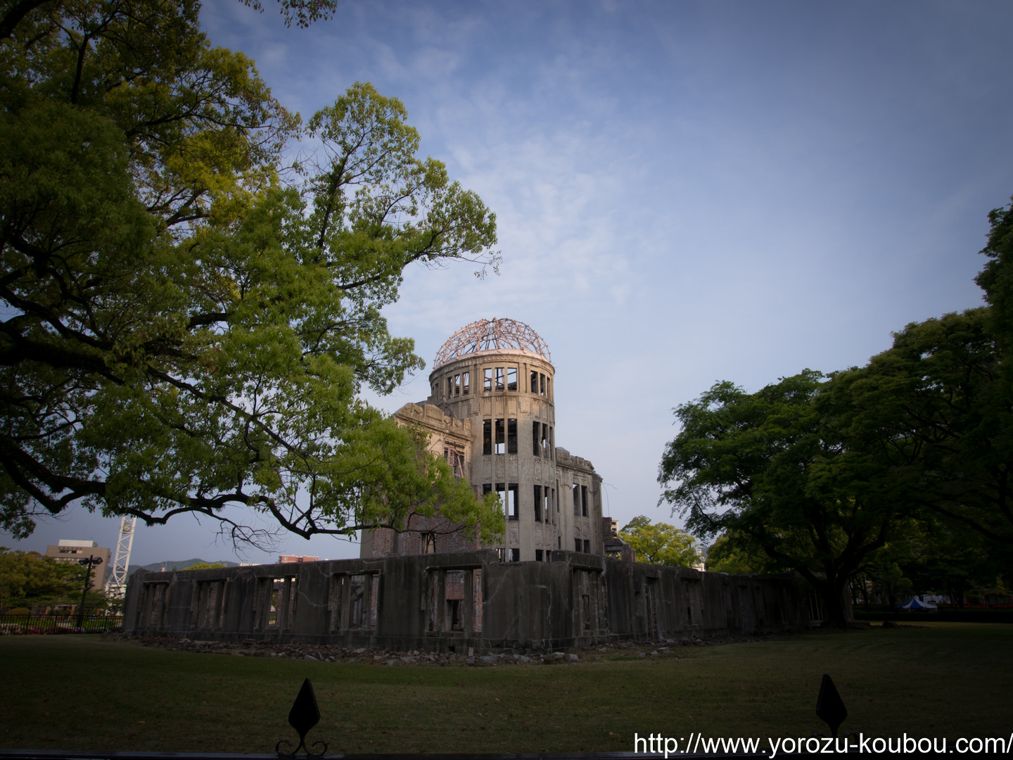 OLYMPUS DIGITAL 11-22mm Lens sample photo. Hiroshima peace memorial (genbaku dome) photography