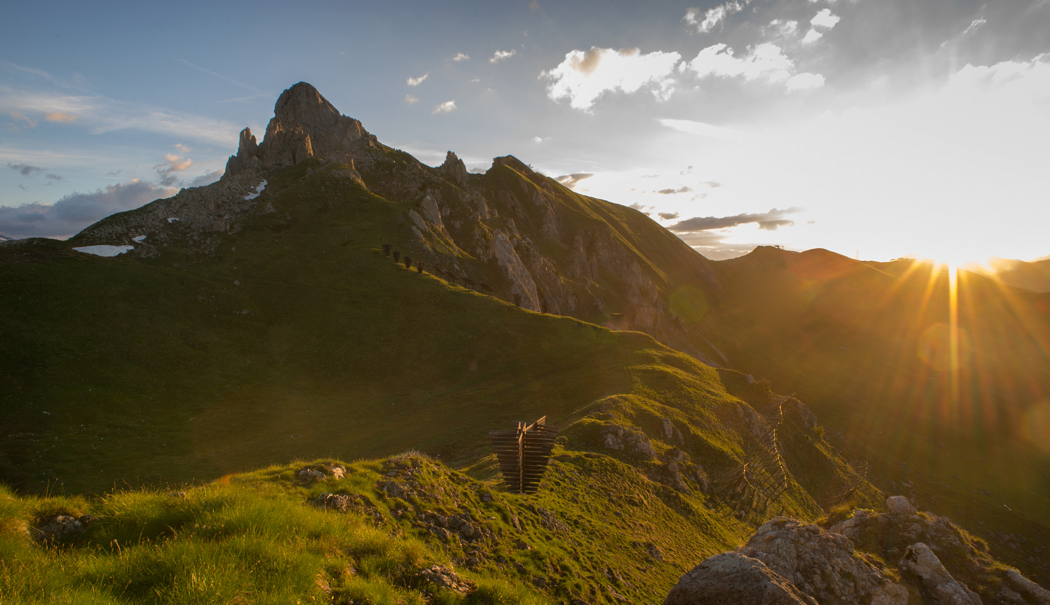 Nikon D610 + AF Nikkor 20mm f/2.8 sample photo. Pierre avoir sunrise photography