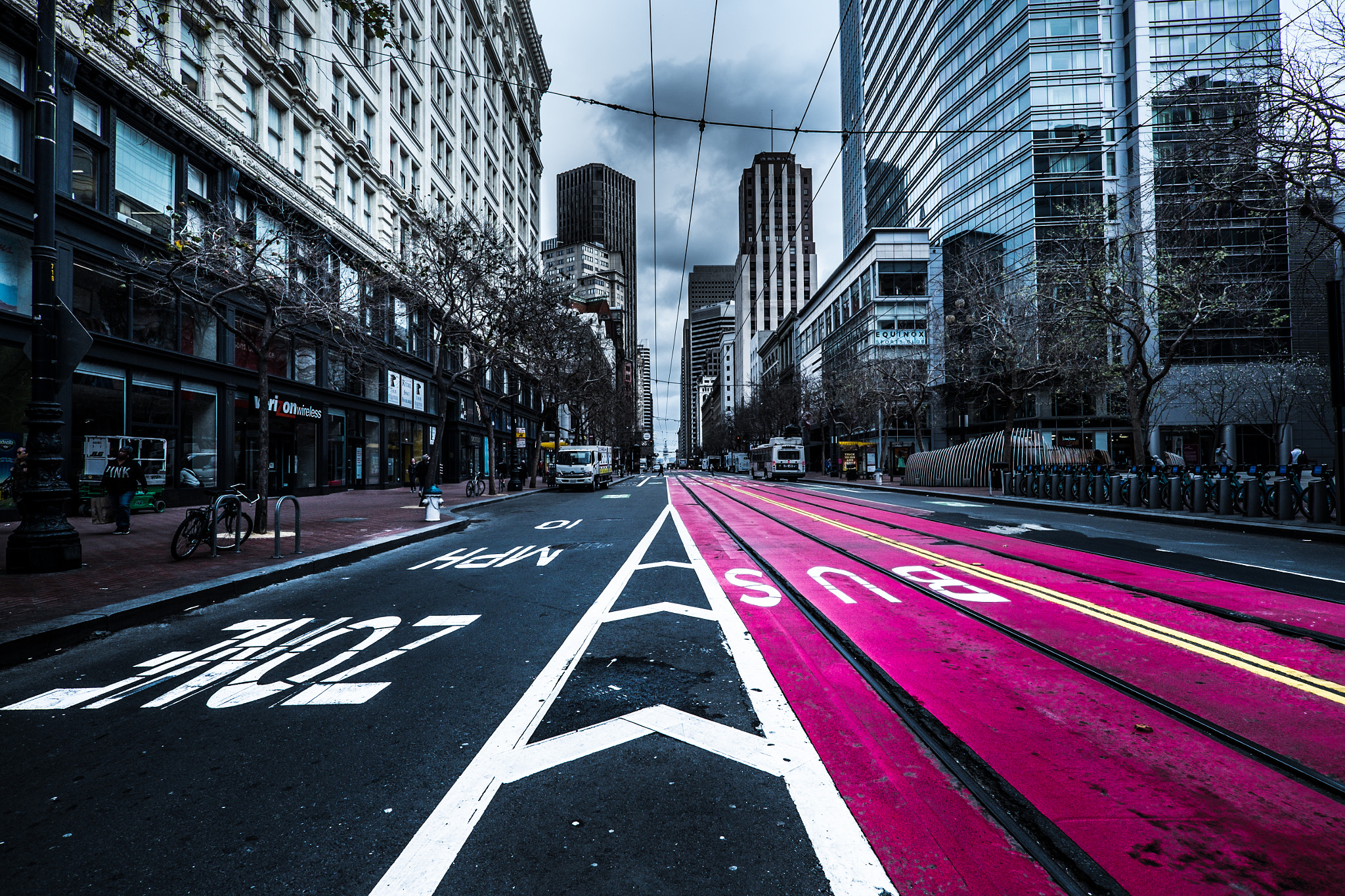 ZEISS Touit 12mm F2.8 sample photo. Streets of san francisco photography