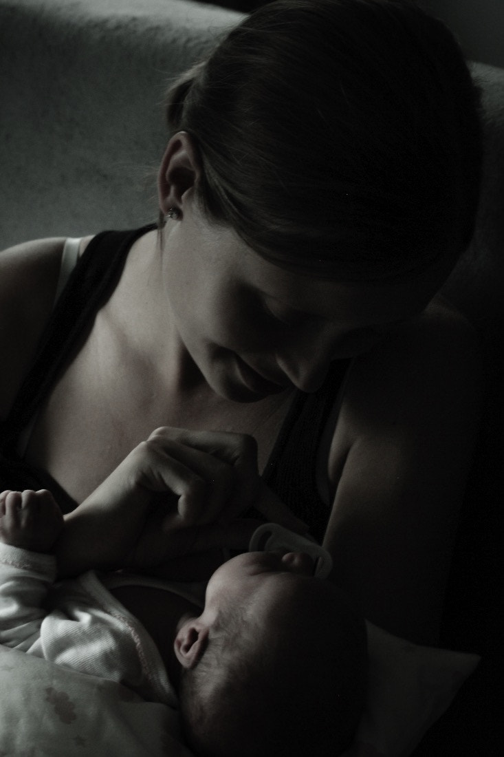 Canon EF-S 60mm F2.8 Macro USM sample photo. Mother and daughter photography