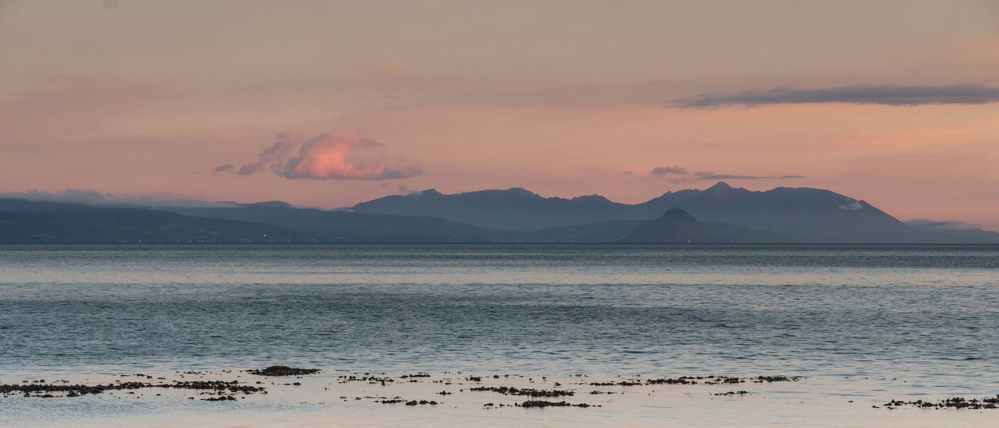 Sony ILCA-77M2 + Sigma 17-70mm F2.8-4.5 (D) sample photo. Pink sky over arran photography