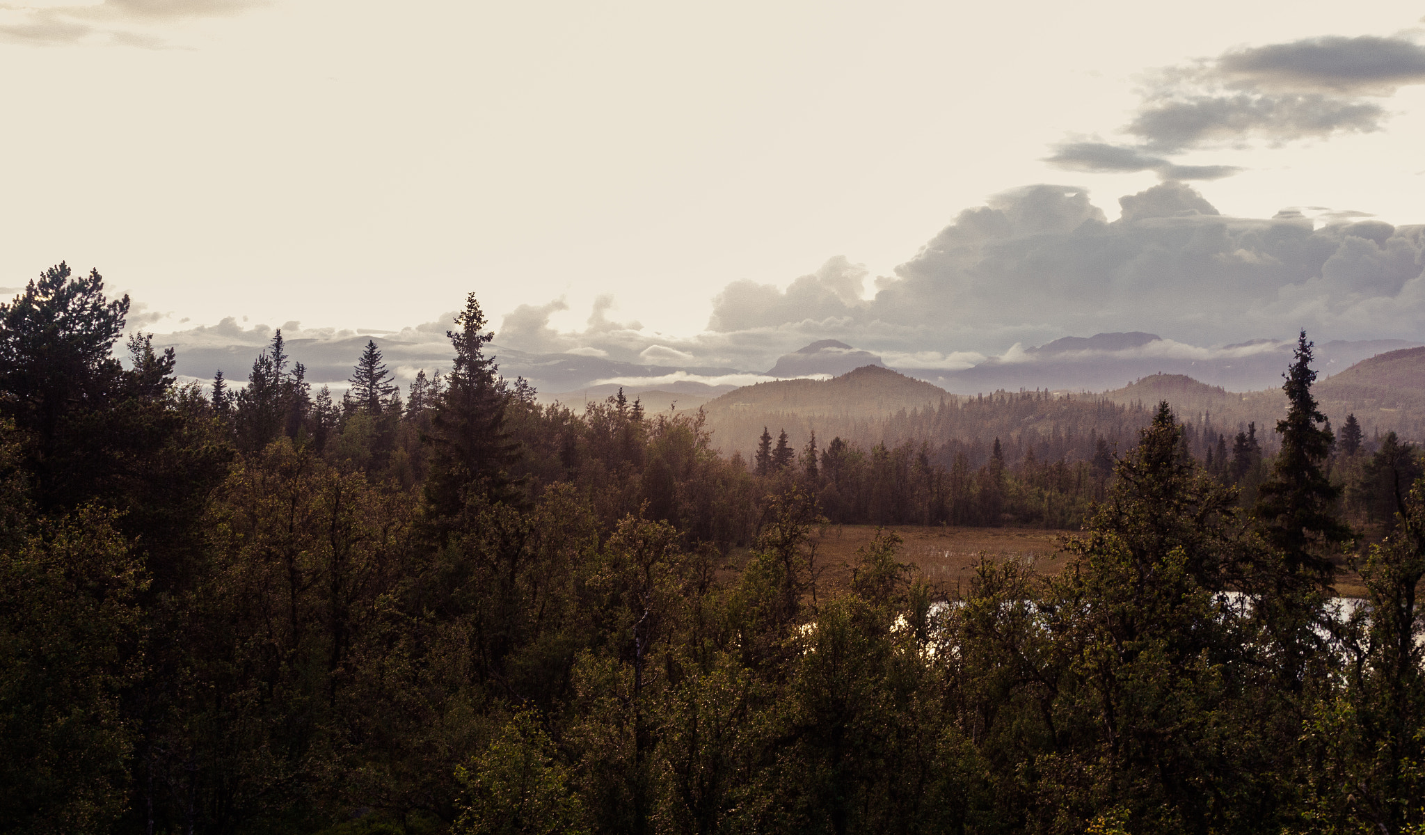 Sigma 30mm F1.4 EX DC HSM sample photo. Majestic norwegian mountains photography