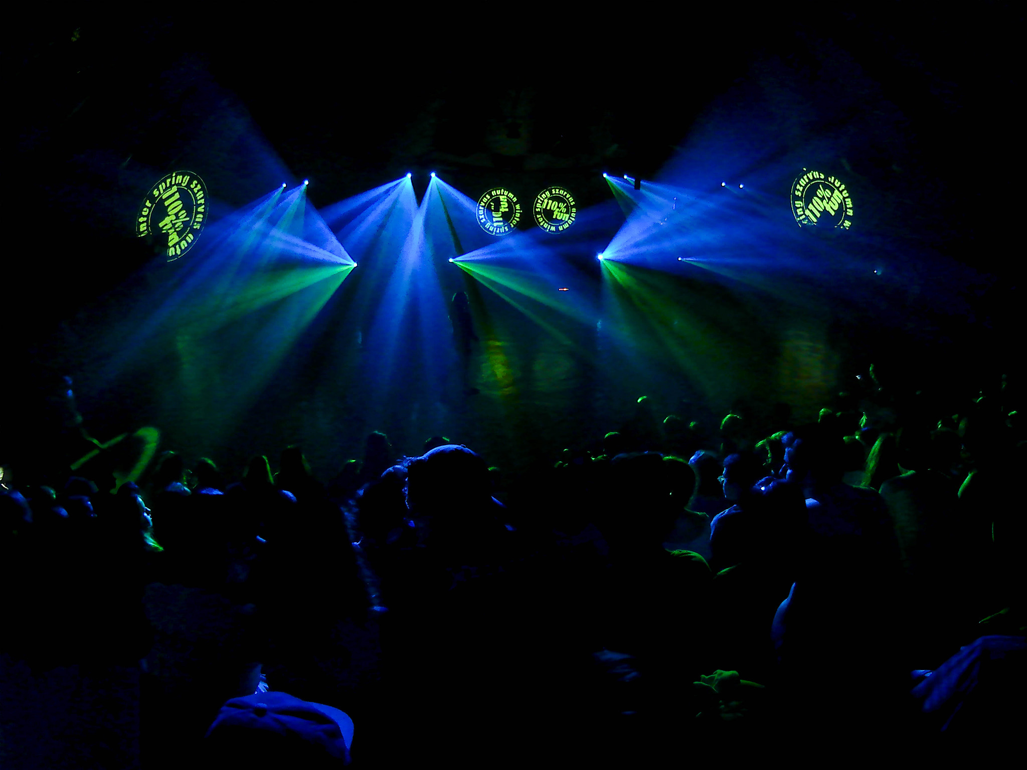 HDKing Q3H sample photo. Light show. photography