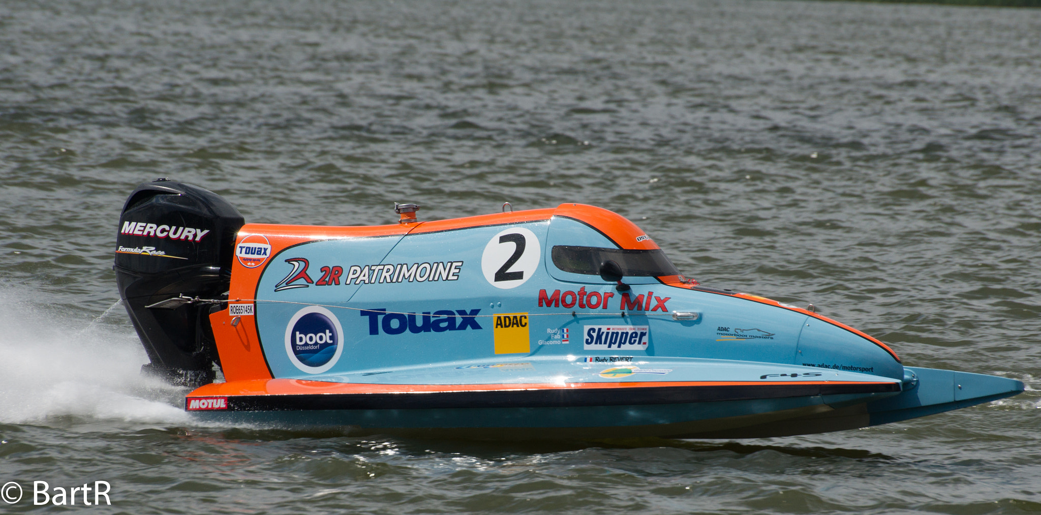 Sony 75-300mm F4.5-5.6 sample photo. Uim necko endurance race photography