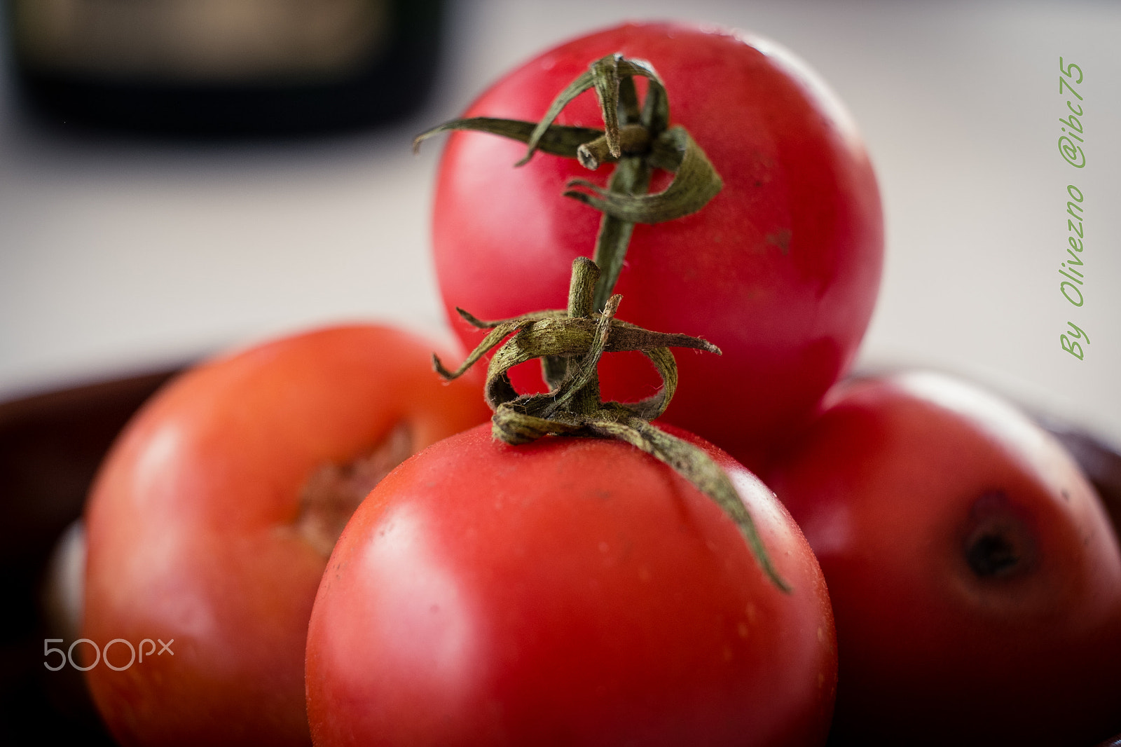 Fujifilm X-E1 + Fujifilm XC 50-230mm F4.5-6.7 OIS sample photo. Four tomatoes photography