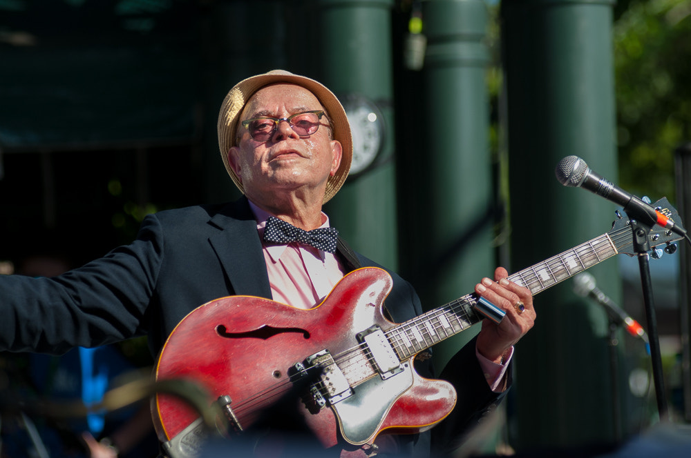 Nikon D300S + Nikon AF-Nikkor 80-200mm F2.8D ED sample photo. Deacon john moore - 2016 lowell folk festival photography