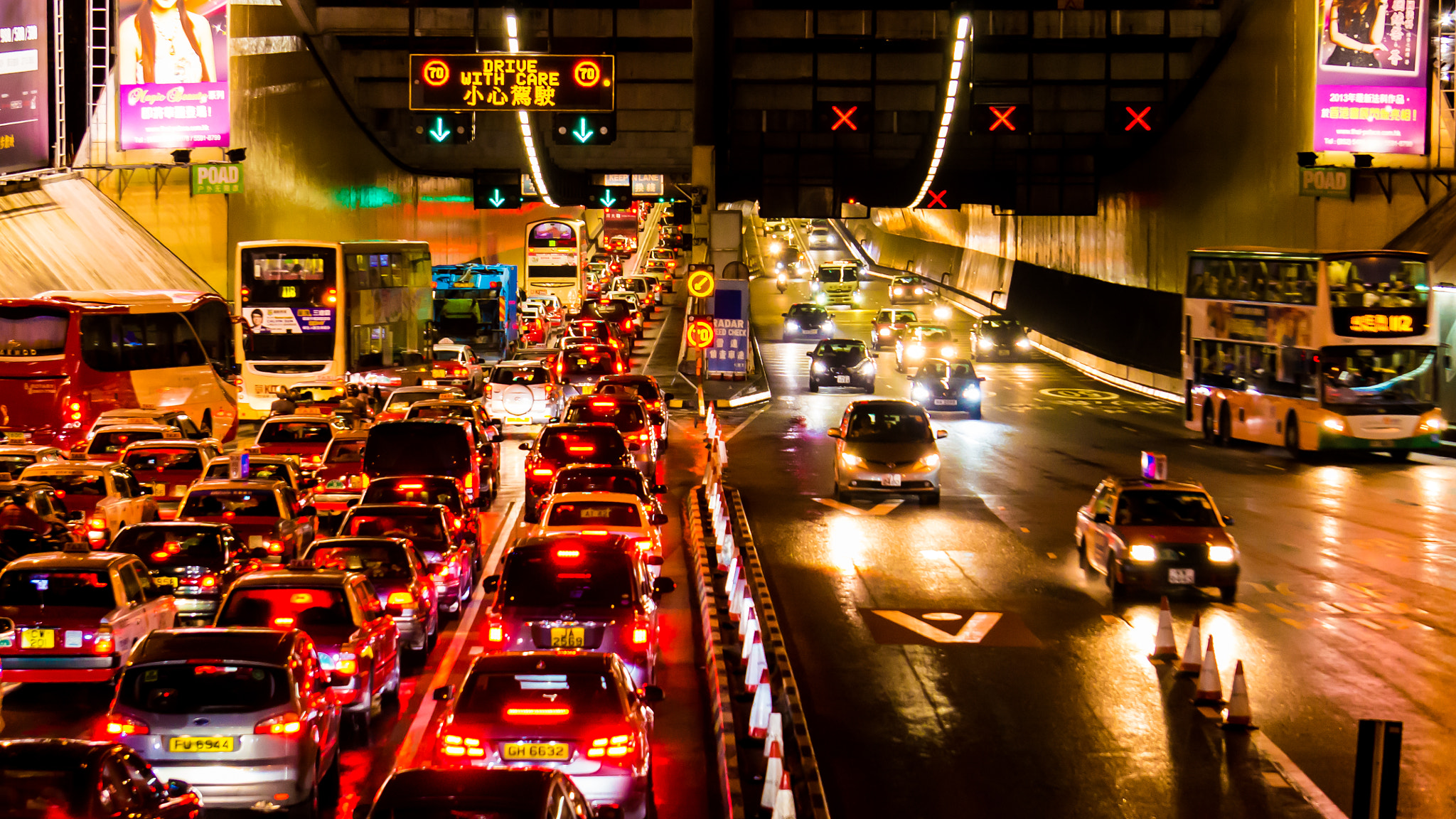 Sony Alpha NEX-5N + Sony E 55-210mm F4.5-6.3 OSS sample photo. Hong kong cross harbour tunnel photography
