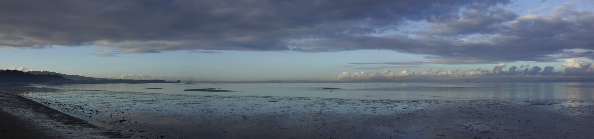 Sony Alpha NEX-7 + E 32mm F1.8 sample photo. Asturias morning photography