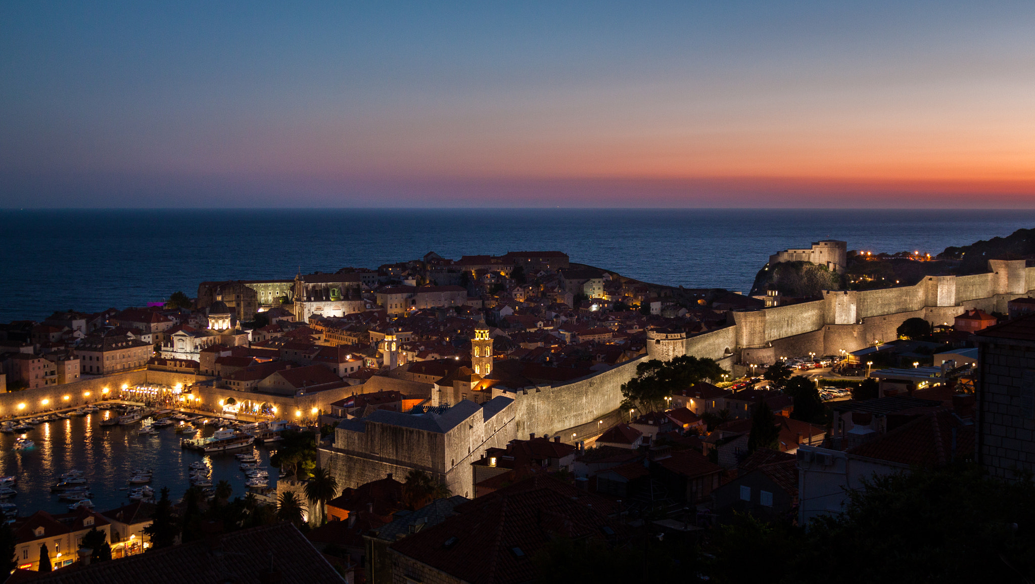 Canon EOS 500D (EOS Rebel T1i / EOS Kiss X3) sample photo. Dubrovnik sunset photography