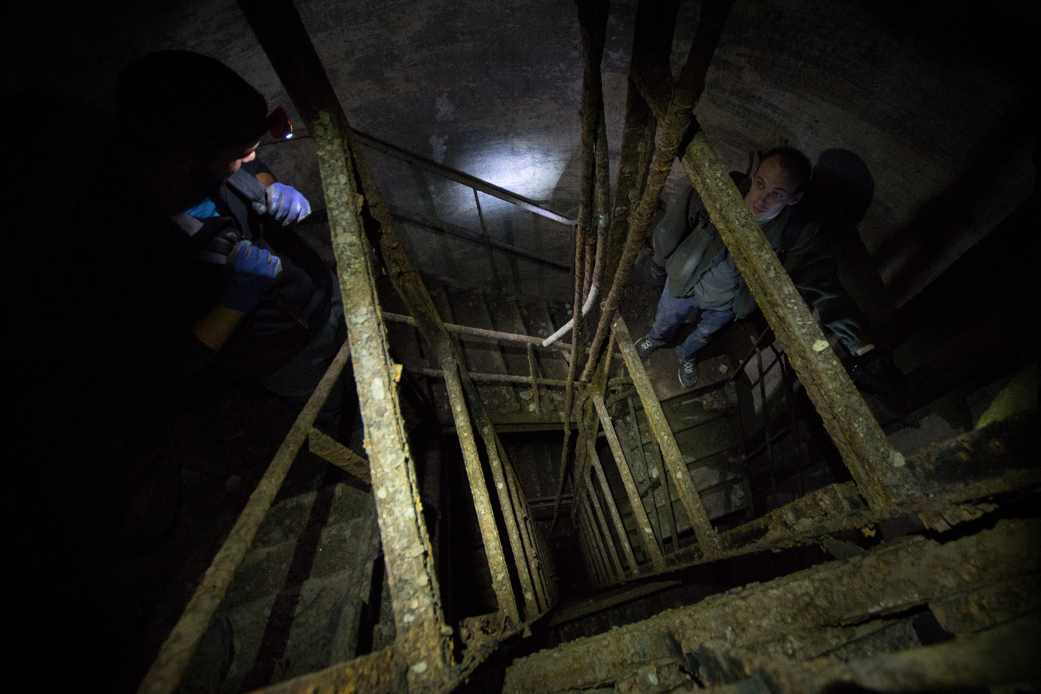 Sigma 10-20mm F3.5 EX DC HSM sample photo. Stairway to the unknown photography