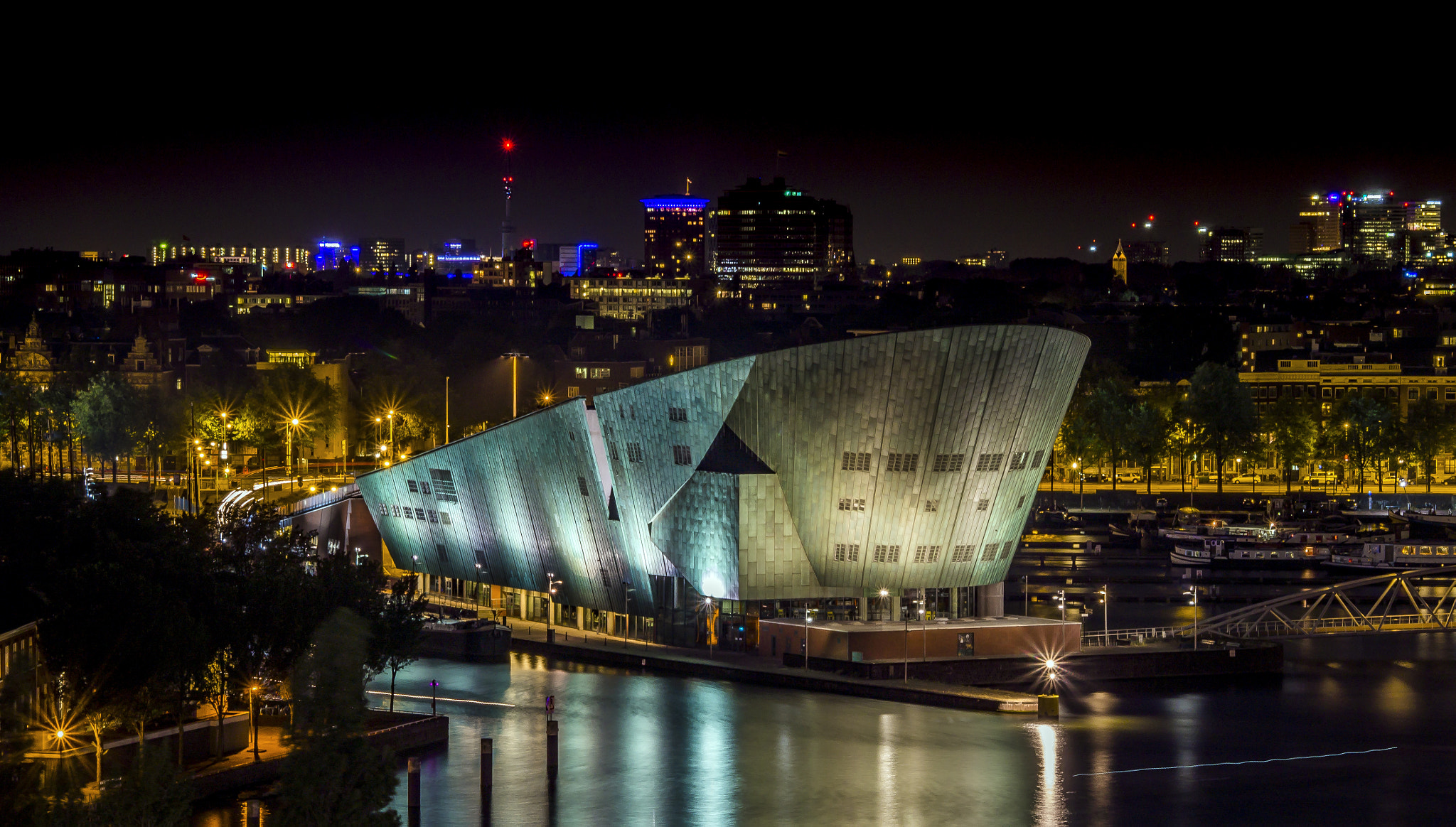 Sigma 60mm F2.8 DN Art sample photo. Amsterdam - night view of the nemo photography
