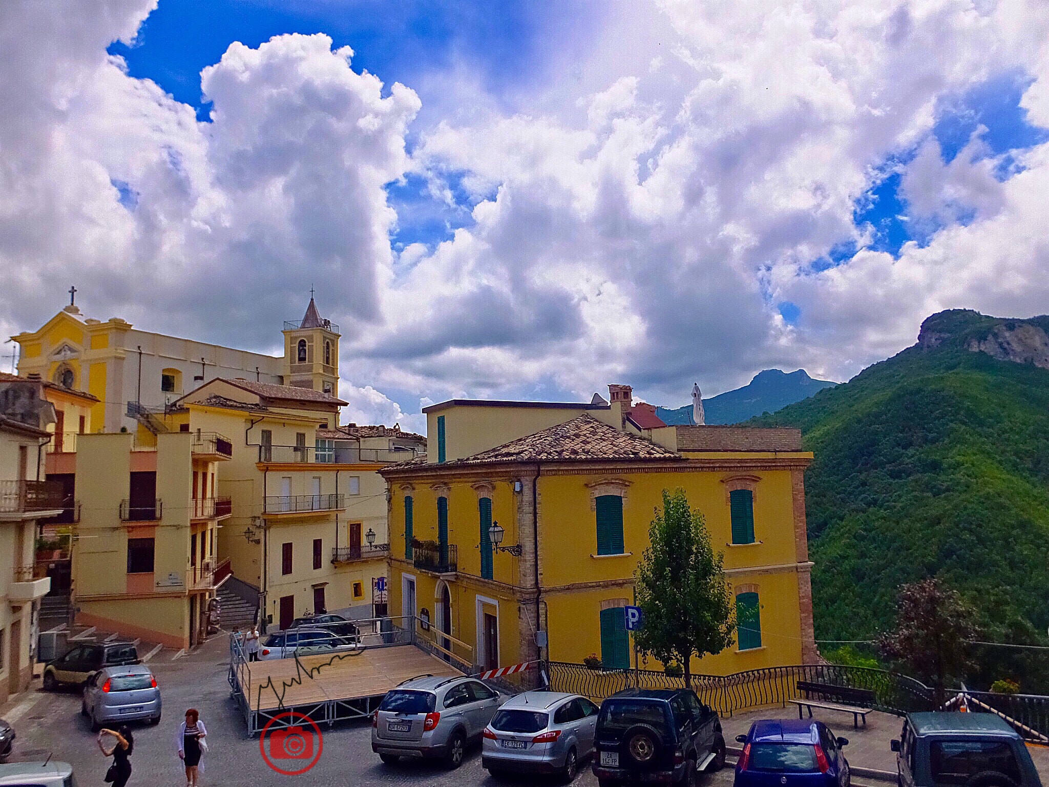 Fujifilm FinePix F900EXR sample photo. Farindola in abruzzo italy photography