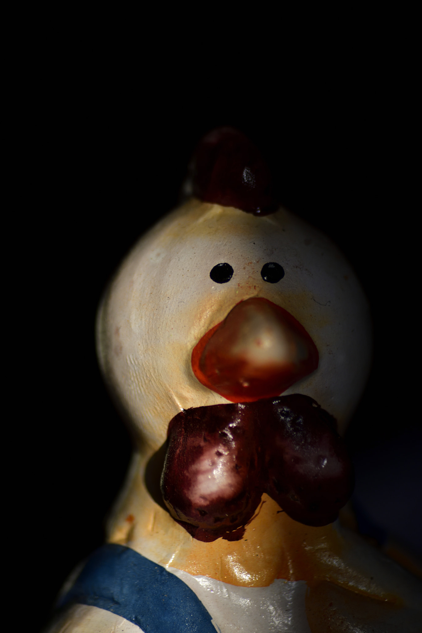 Sigma 70-300mm F4-5.6 APO Macro Super II sample photo. Toy portrait rooster photography