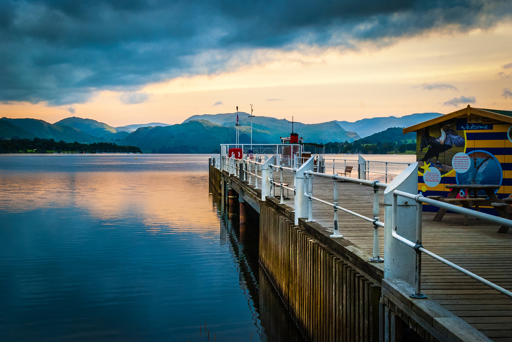 Pentax K100D Super + Tamron AF 18-200mm F3.5-6.3 XR Di II LD Aspherical (IF) Macro sample photo. Ullswater steamer pier photography