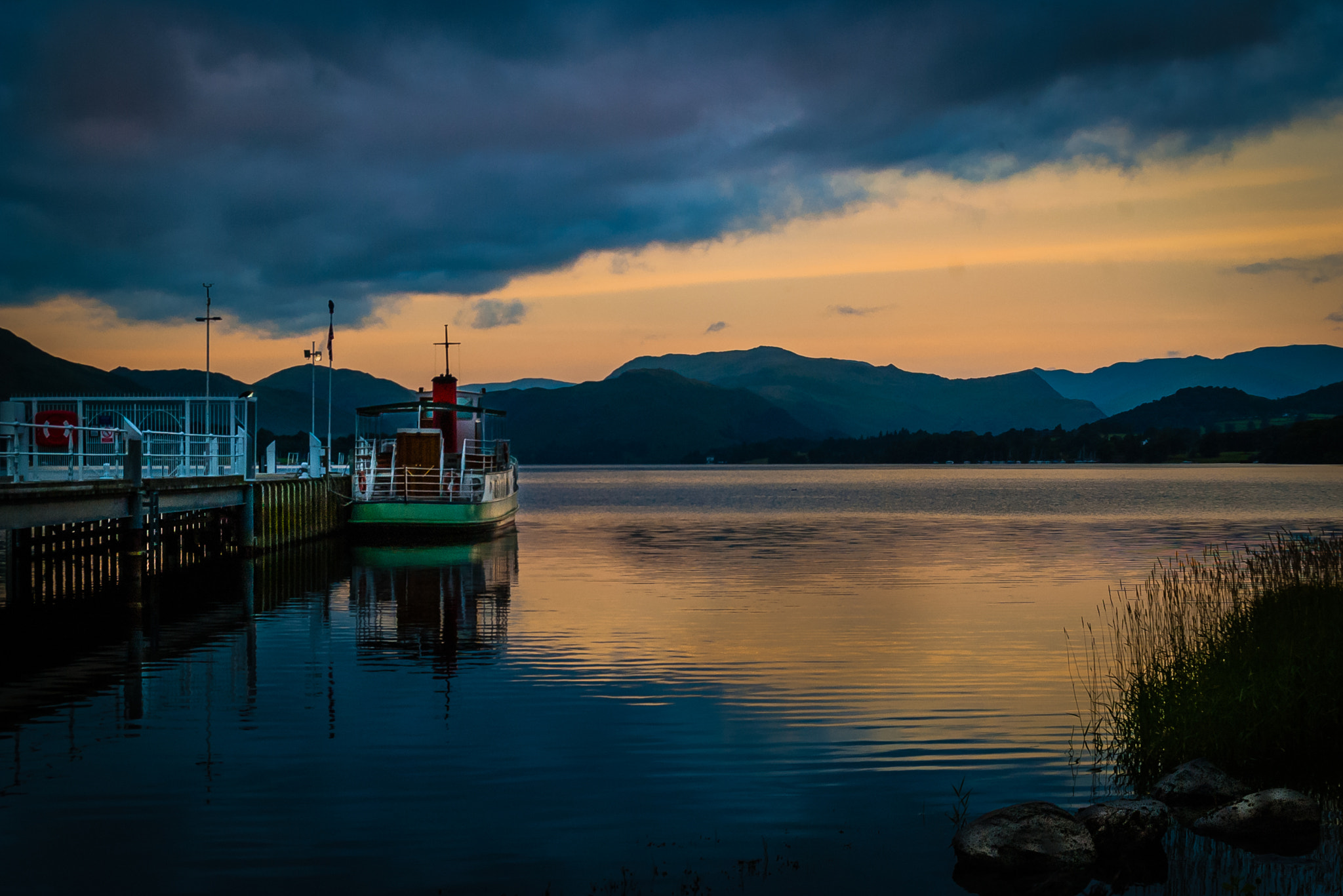 Pentax K100D Super sample photo. Ullswater steamer 2  photography