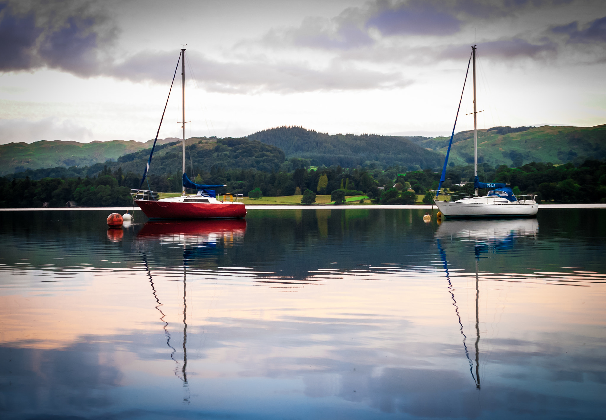 Pentax K100D Super + Tamron AF 18-200mm F3.5-6.3 XR Di II LD Aspherical (IF) Macro sample photo. Ullswater at dawn photography