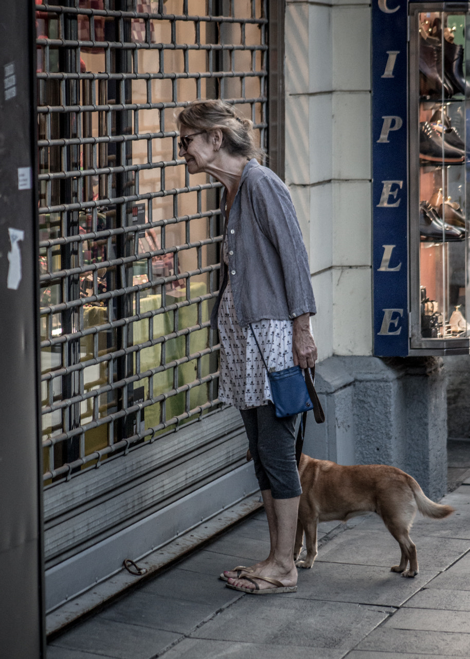 Canon EF 75-300mm f/4-5.6 USM sample photo. Zagreb streets 2 photography