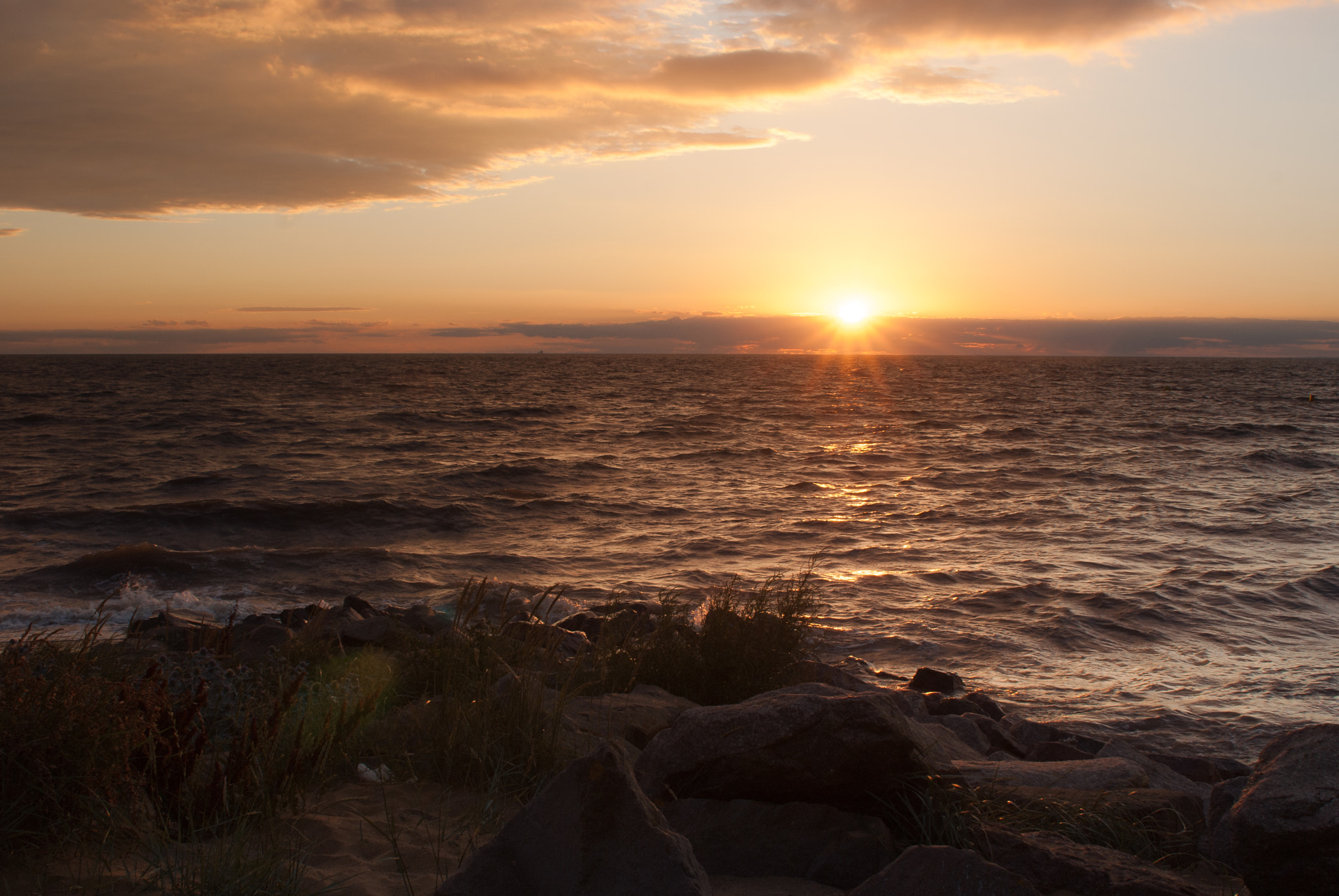 Sony Alpha DSLR-A200 + Minolta AF 28-85mm F3.5-4.5 sample photo. Heachem sunset 1 photography