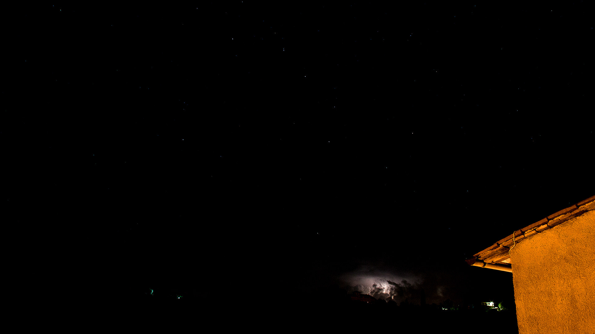Canon EF 24mm F2.8 sample photo. Summer storm photography