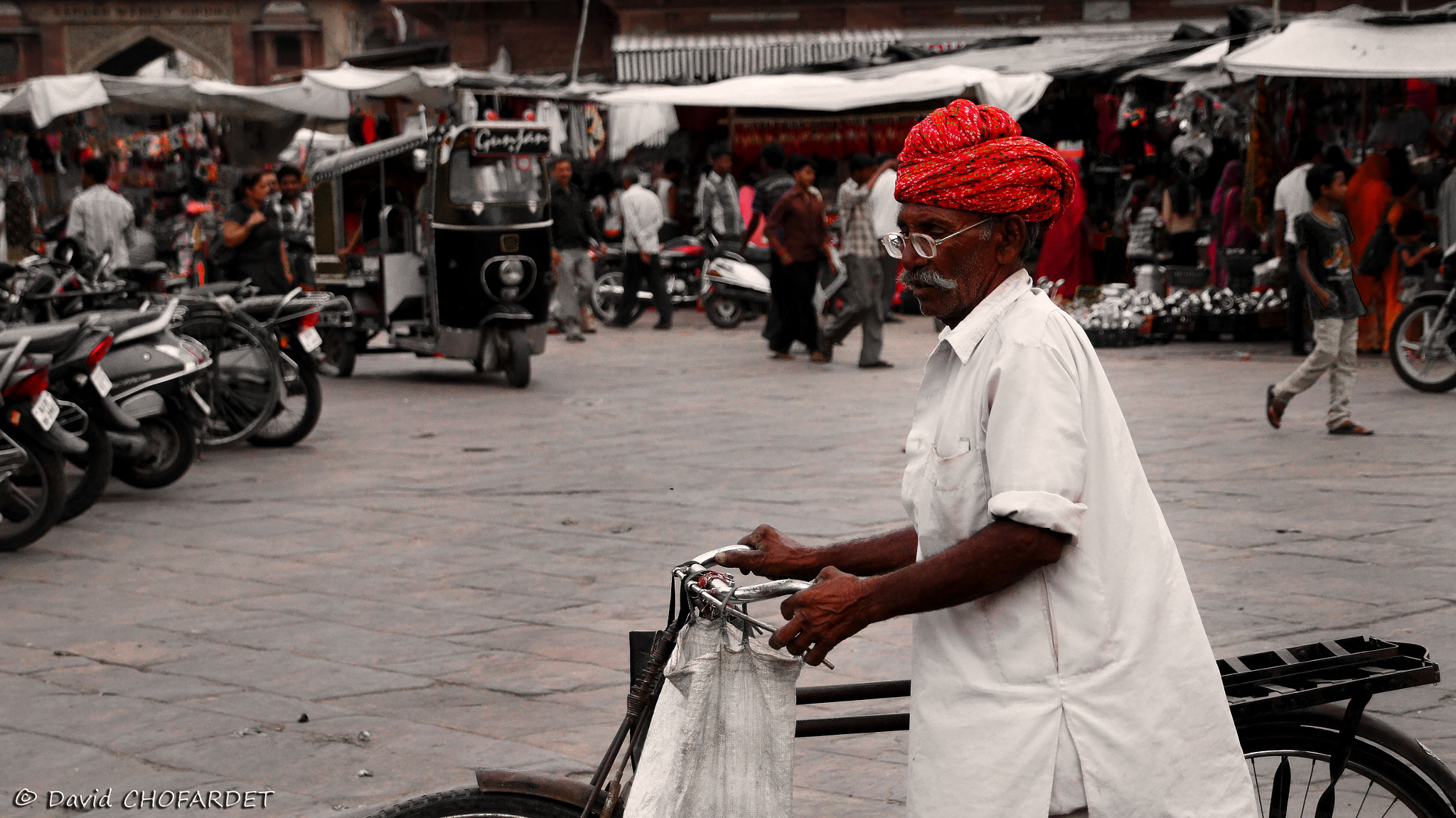 Sony Alpha NEX-C3 sample photo. India life and color photography