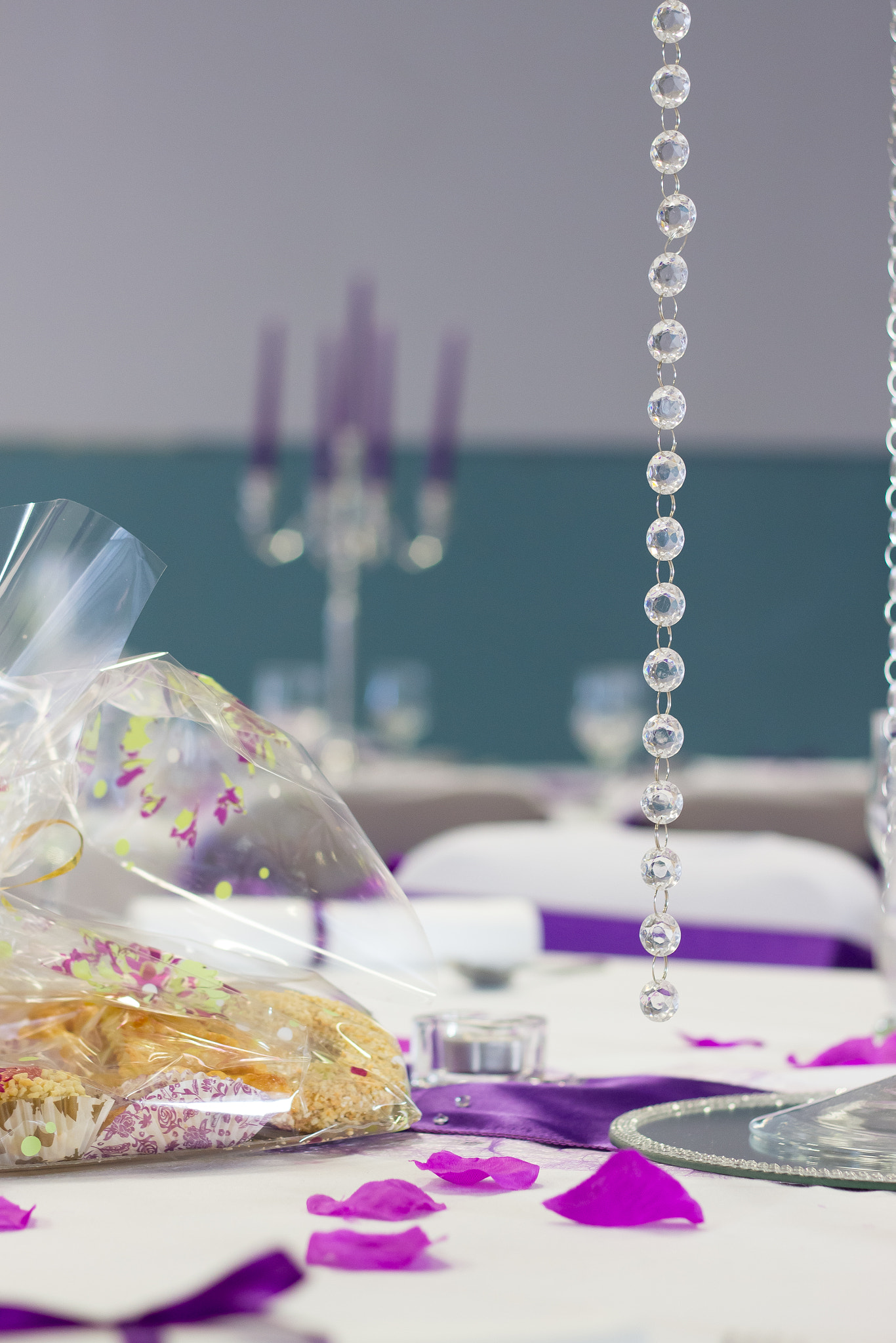 Canon EOS 600D (Rebel EOS T3i / EOS Kiss X5) + Canon EF 50mm F1.8 II sample photo. Mariage photography