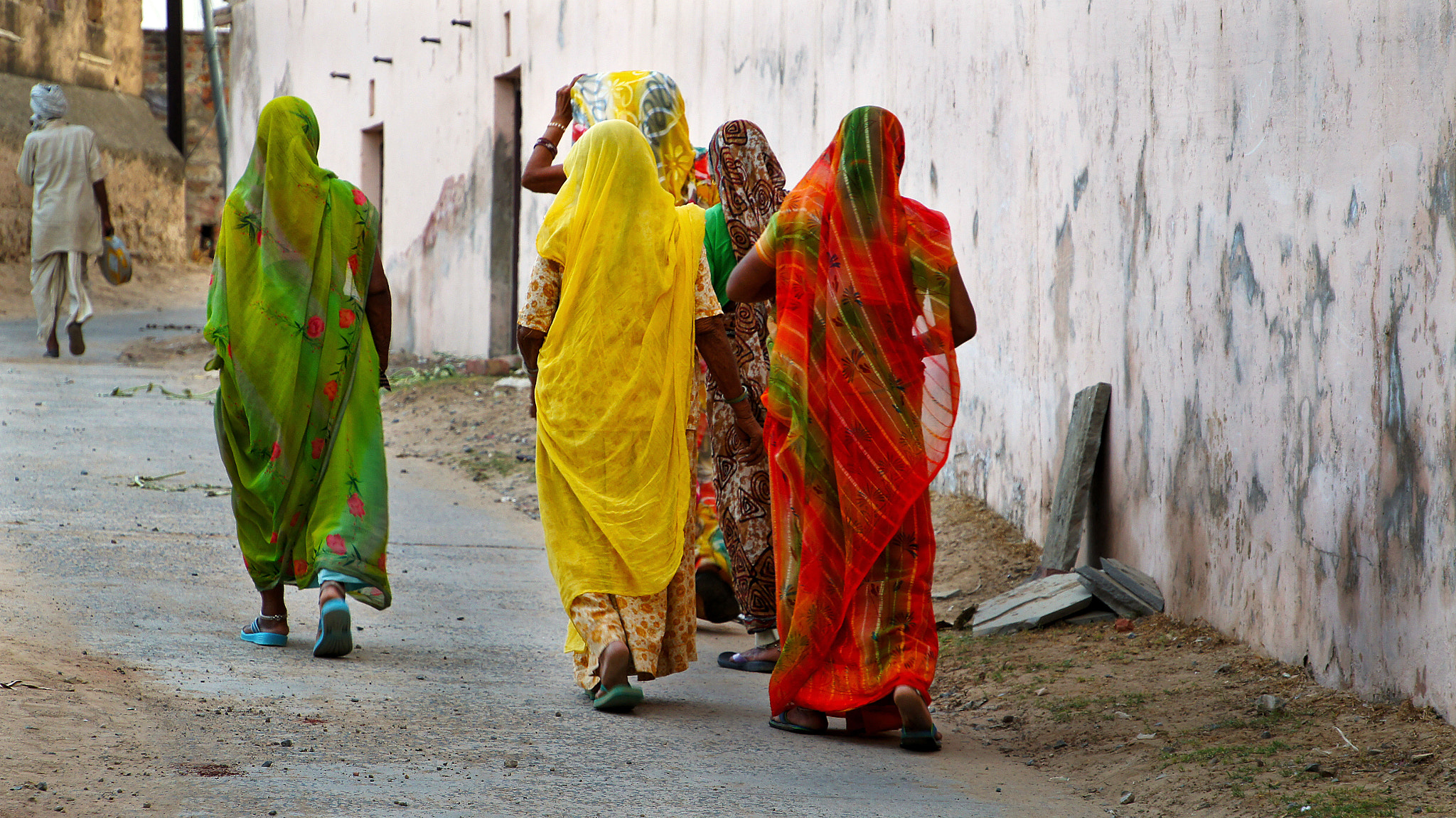 Sony Alpha NEX-C3 sample photo. Life and color of india photography