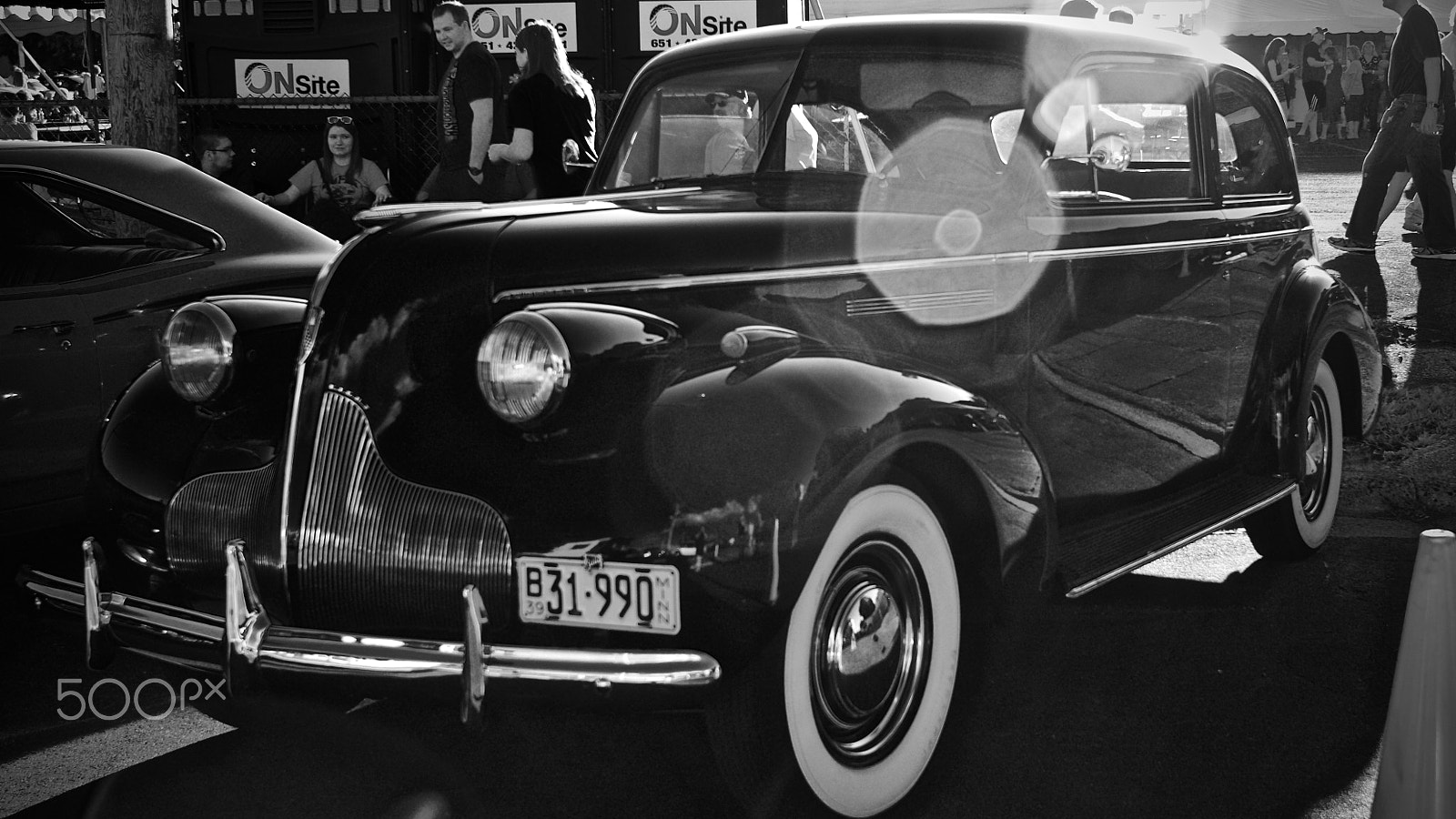 Canon EF 17-35mm f/2.8L sample photo. Car show photography