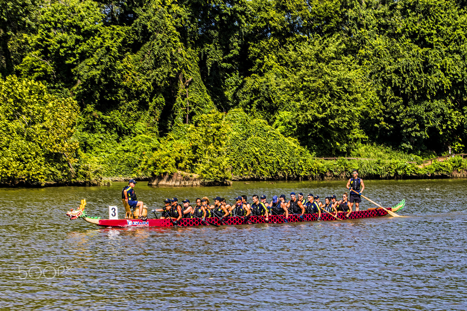 Canon EF 70-200mm F2.8L IS USM sample photo. Dragon boat with racing team 11322t photography