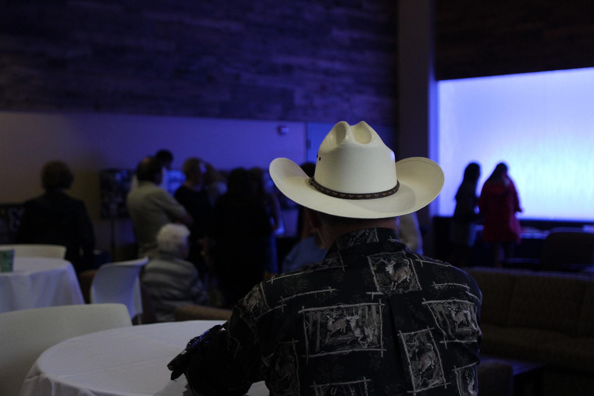 Canon EF 20-35mm f/2.8L sample photo. Lonely cowboy photography
