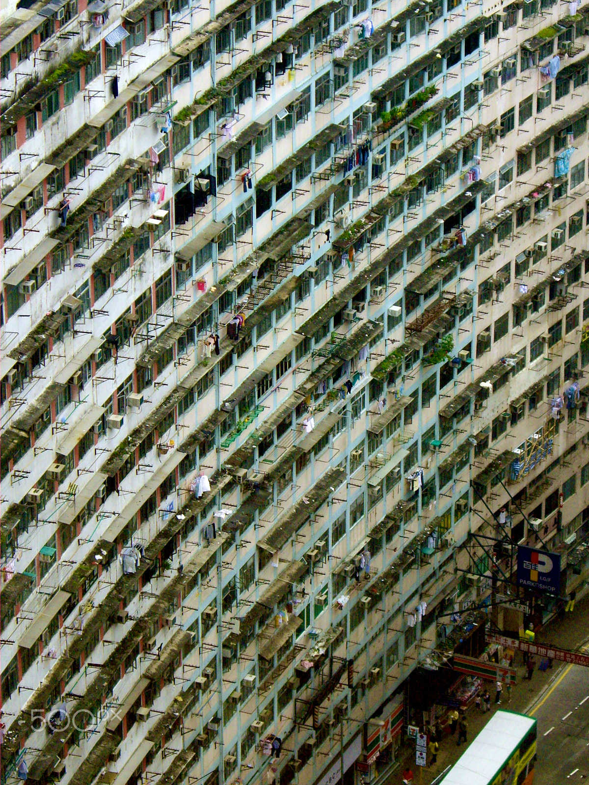 Pentax OPTIO A10 sample photo. Hong kong building photography