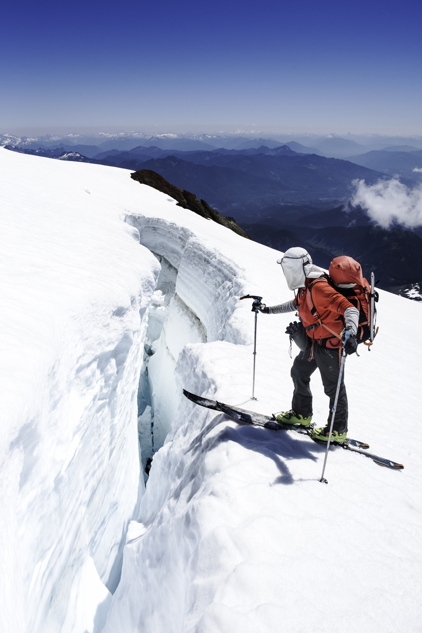 Samyang 12mm F2.8 ED AS NCS Fisheye sample photo. Summer glacier skiing photography