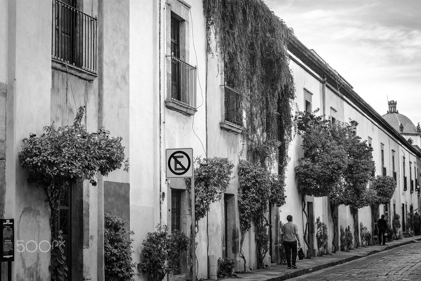 Nikon D7100 + AF Nikkor 50mm f/1.8 sample photo. Not france photography