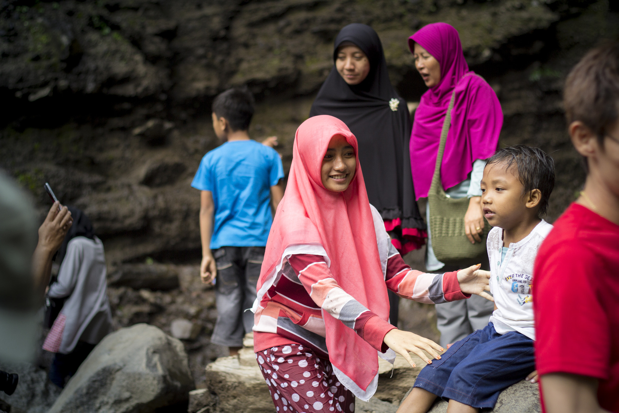 Canon EOS 60D + Canon EF 50mm F1.8 II sample photo. Coban rondo visitors 2 photography