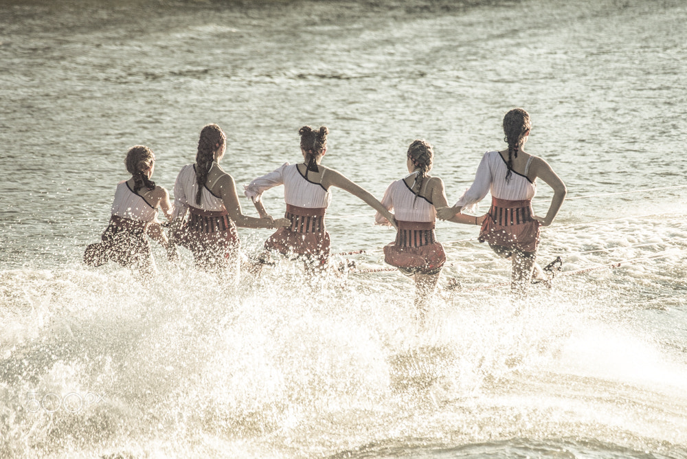 Canon EOS 6D + Canon EF 100-300mm f/5.6 sample photo. Rome canalfest bellamy harbor park photography