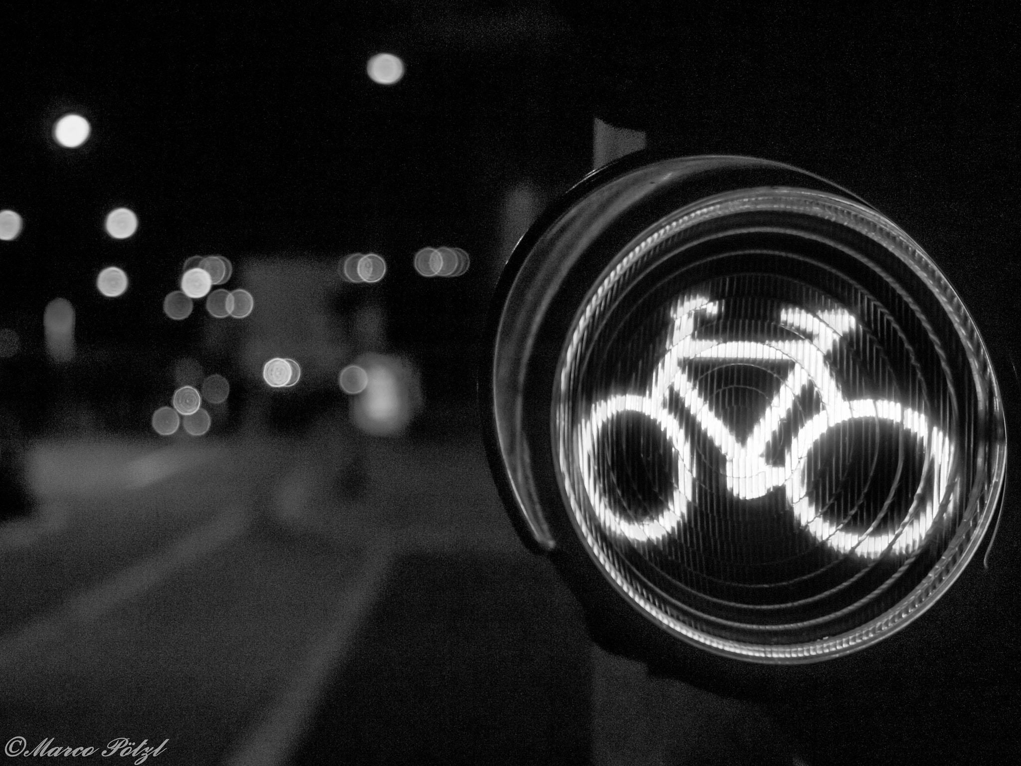 Olympus PEN E-PL3 sample photo. Lights photography