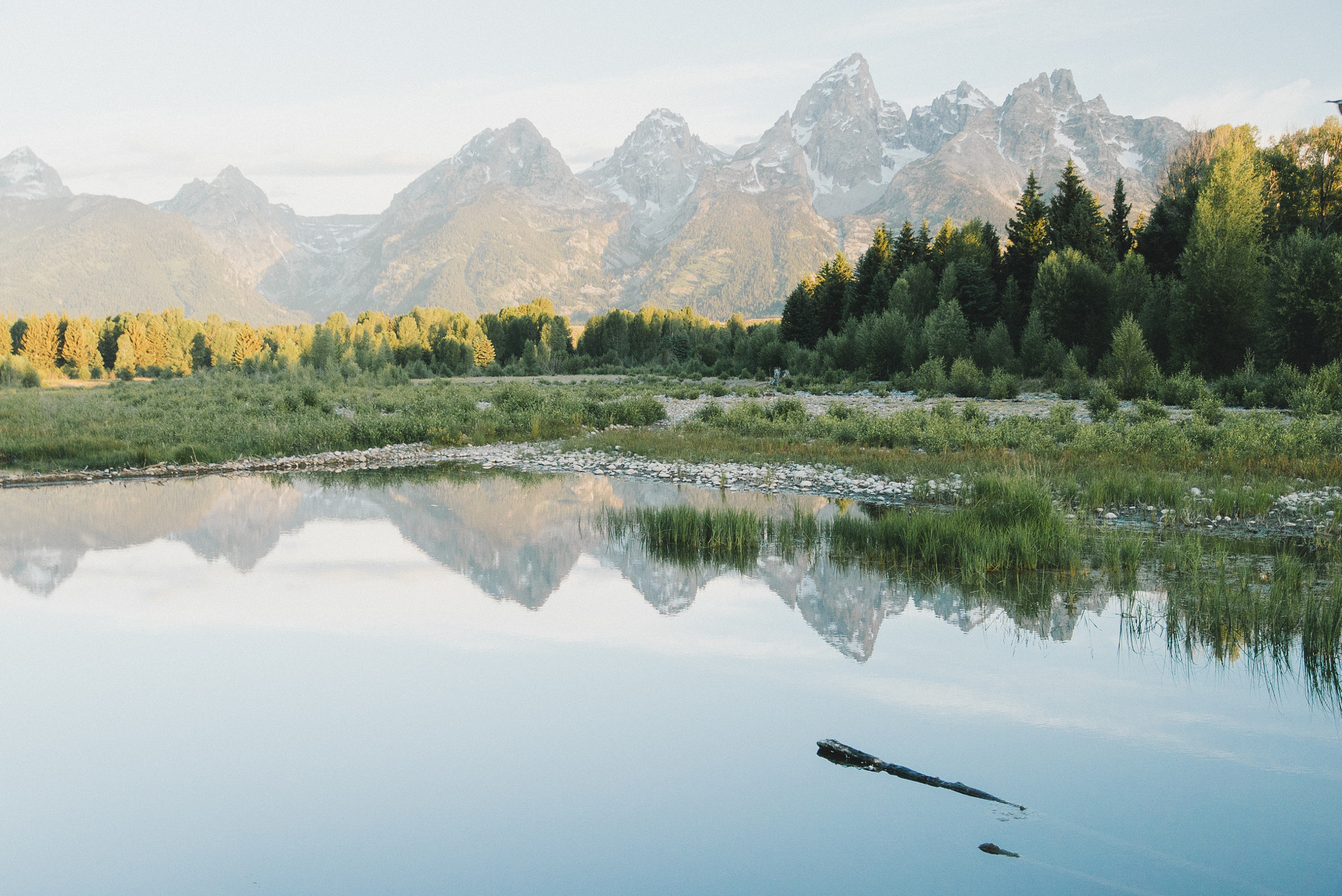 Sony a7S II + 24-105mm F4 G SSM OSS sample photo. Teton sunrise photography