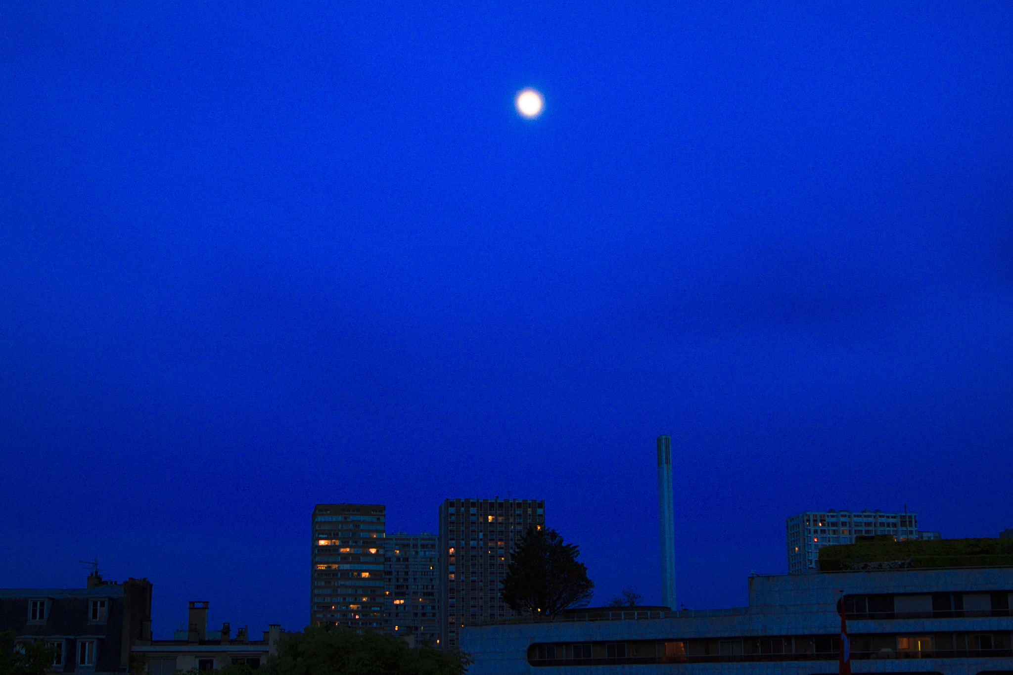 Tamron SP 35mm F1.8 Di VC USD sample photo. Midnight sun photography