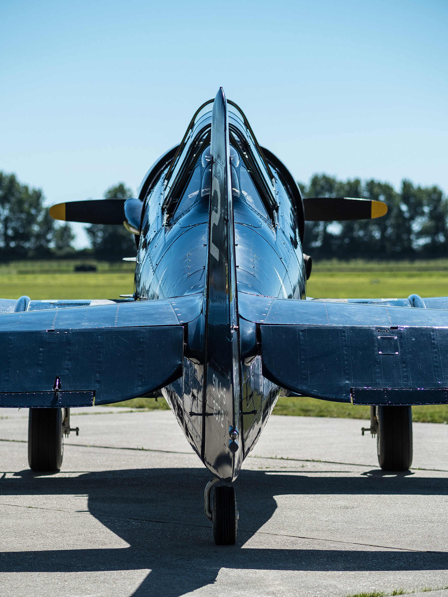 Olympus M.Zuiko Digital ED 75mm F1.8 sample photo. T-6 texan (harvard) at goodwood photography