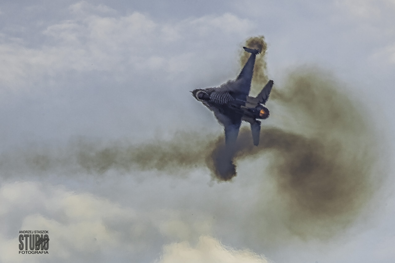 Canon EF 70-200mm F2.8L USM sample photo. Jet photography