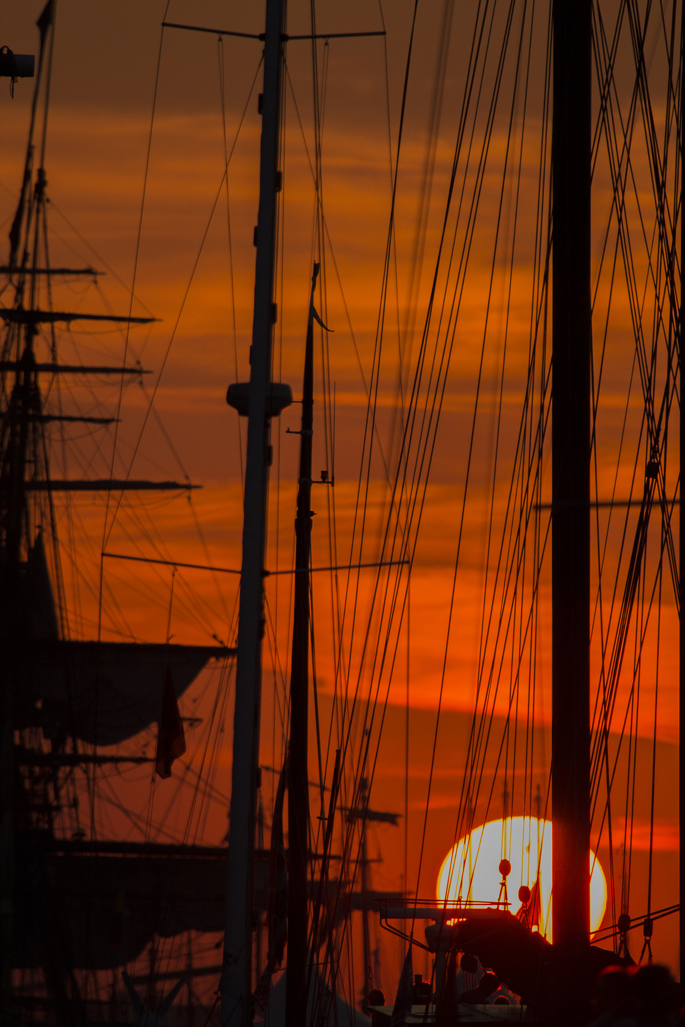 Canon EF 100-400mm F4.5-5.6L IS USM sample photo. Sail photography