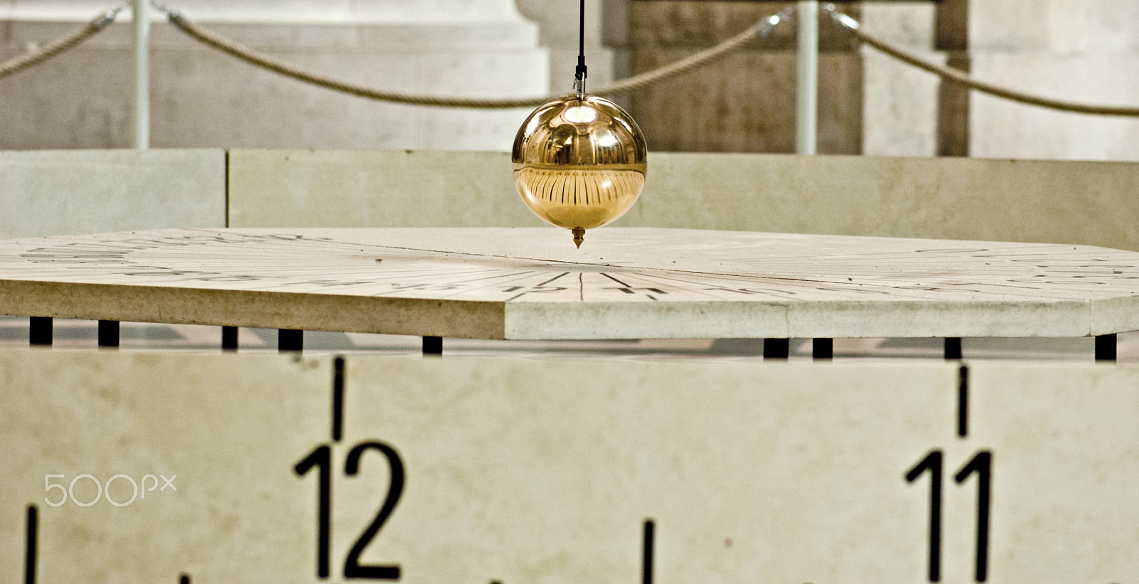 Nikon D70 sample photo. Foucault's pendulum photography