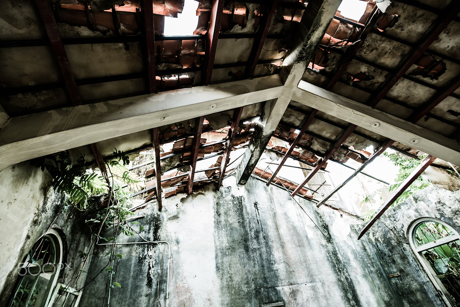 FE 16-36mm F4-8 ZA sample photo. Ruins photography