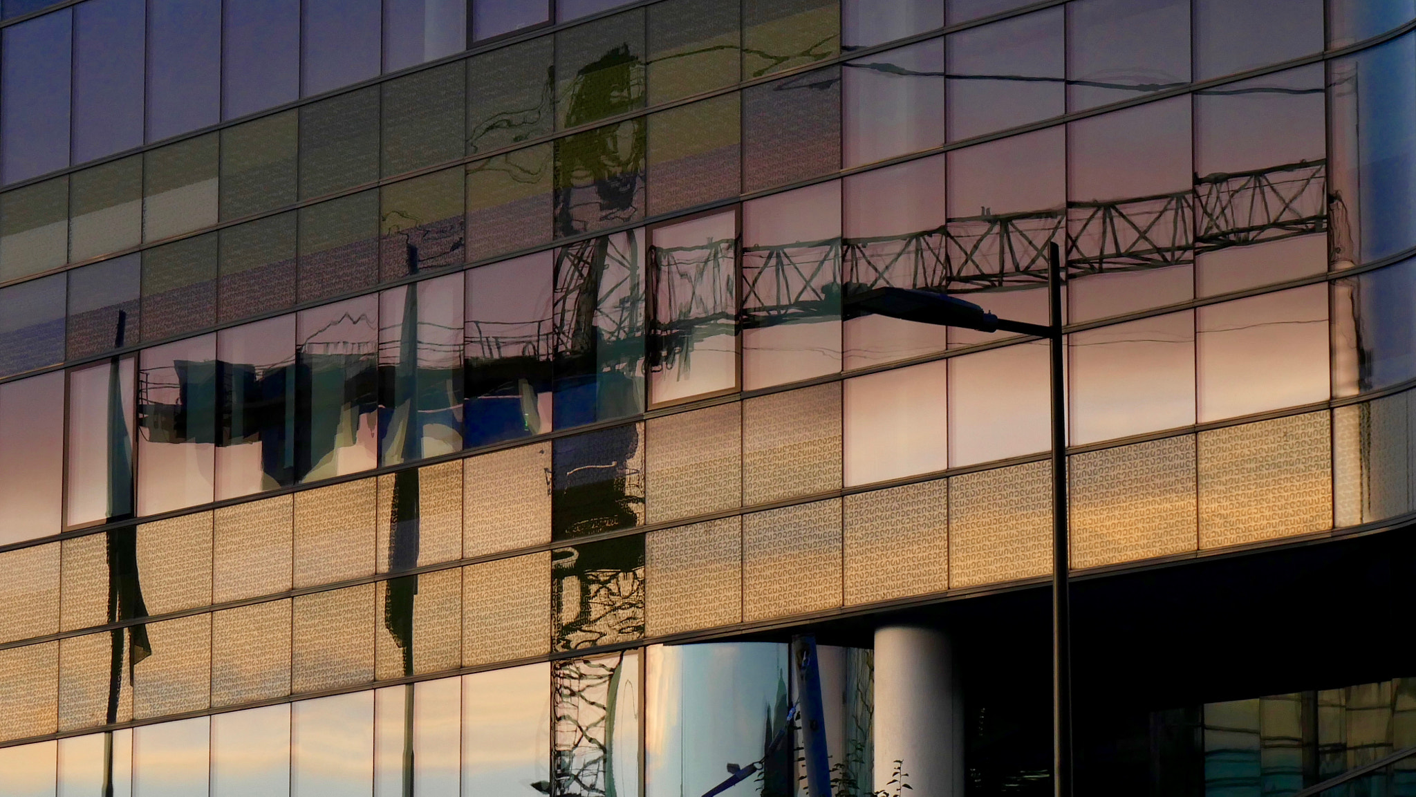 LUMIX G VARIO 12-60/F3.5-5.6 sample photo. Reflections on the sunset photography