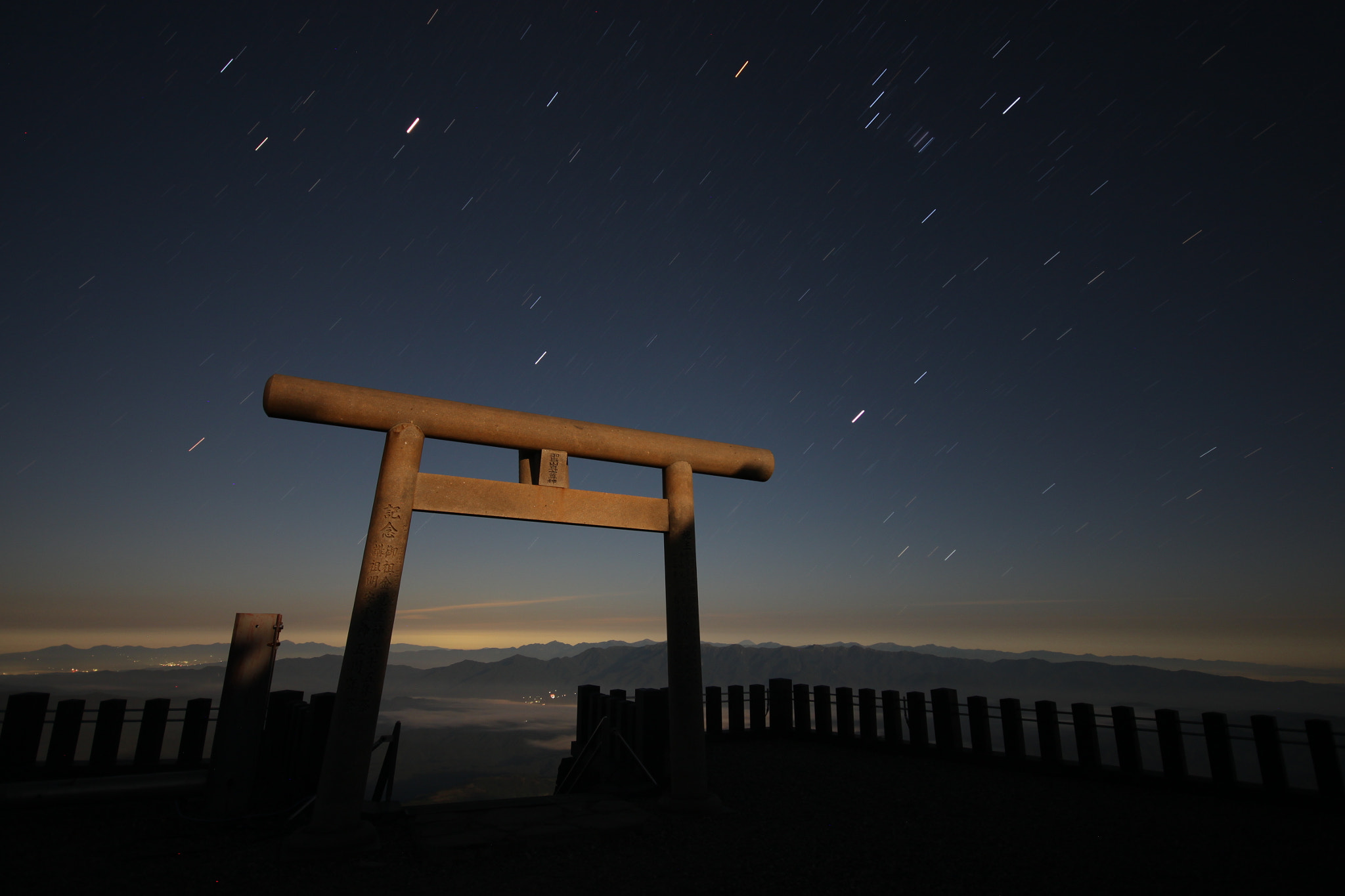 Canon EOS 500D (EOS Rebel T1i / EOS Kiss X3) + Sigma 10-20mm F4-5.6 EX DC HSM sample photo. Torii  under the  star photography