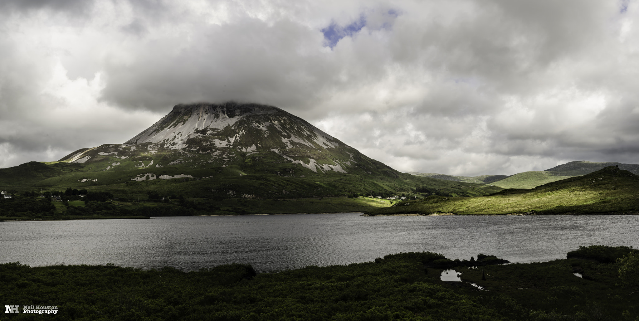 Nikon D5100 + Samyang 35mm F1.4 AS UMC sample photo. Mount errigal photography