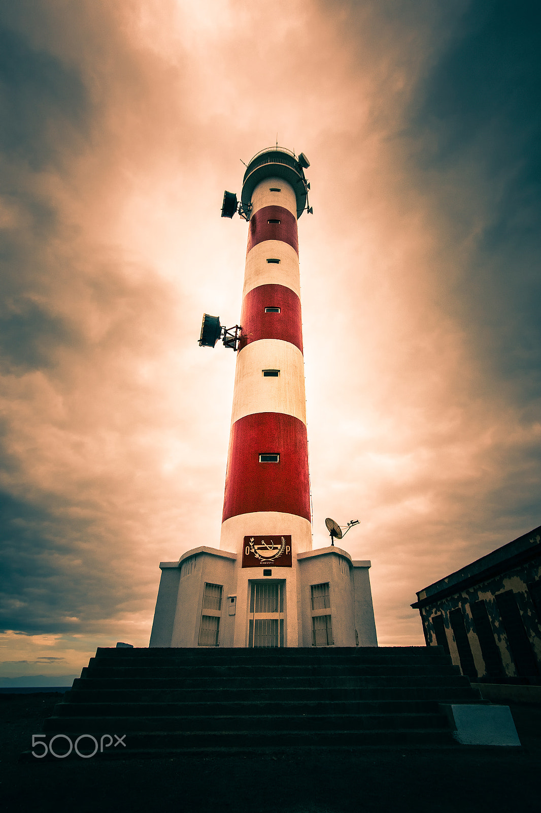 Canon EOS 40D + Sigma 10-20mm F4-5.6 EX DC HSM sample photo. Lighthouse photography