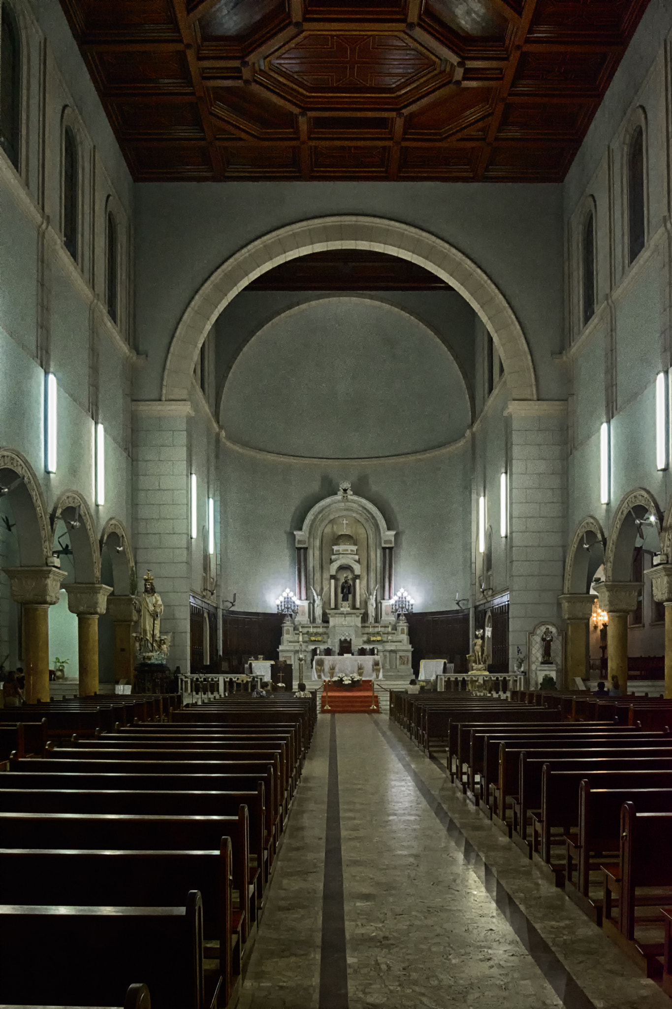 Sigma 18-35mm F3.5-4.5 Aspherical sample photo. Saint anthony´s cathedral photography