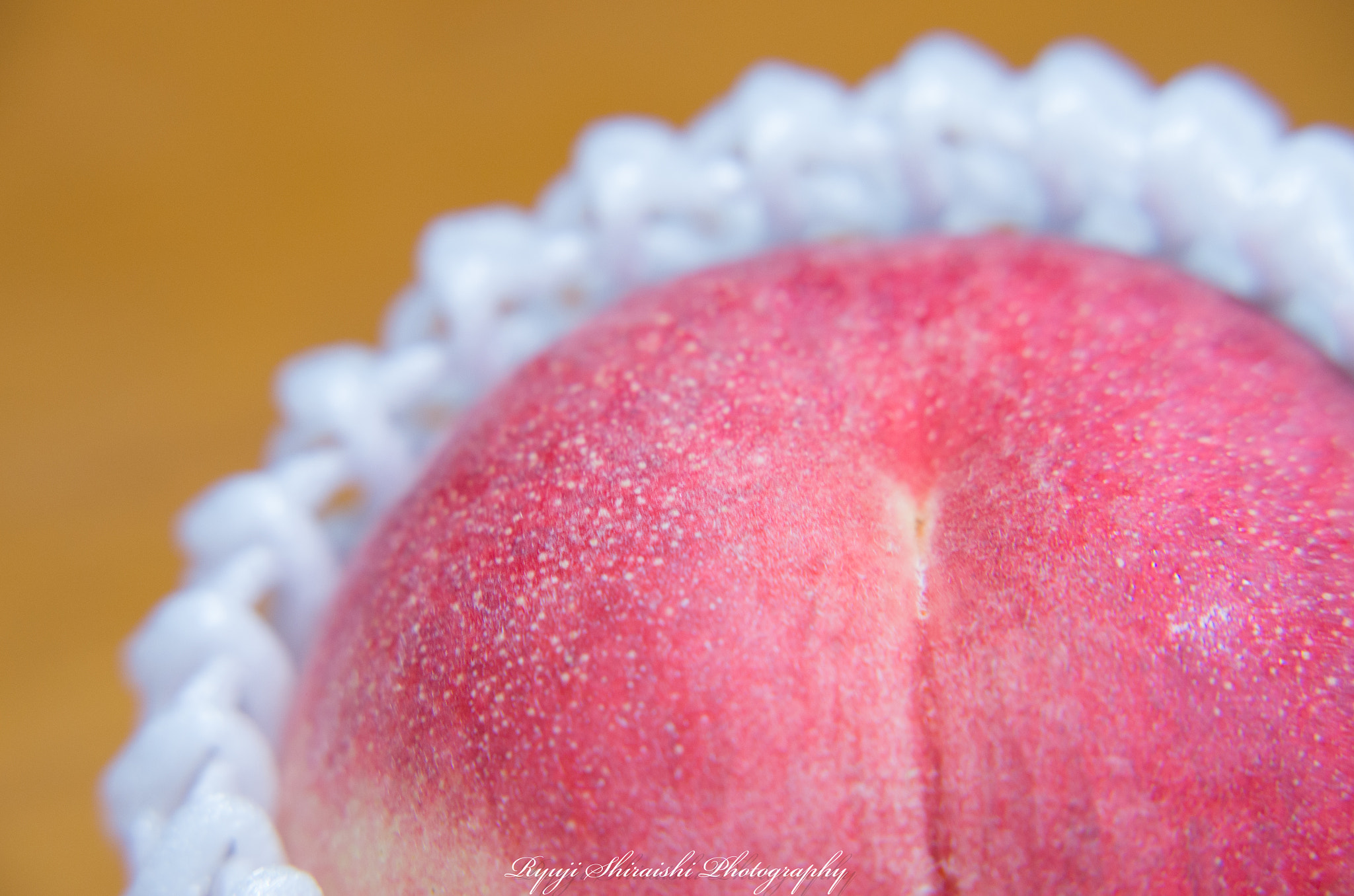 Pentax smc DA* 50-135mm F2.8 ED (IF) SDM sample photo. Peach photography